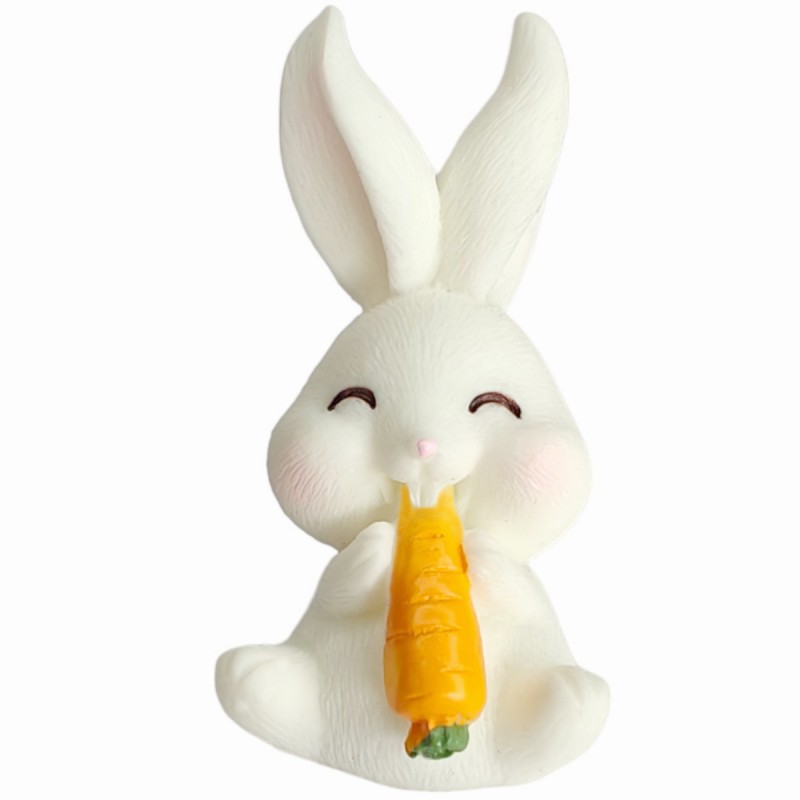 Mini iepuras cu morcov, figurina din rasina 4.5cm